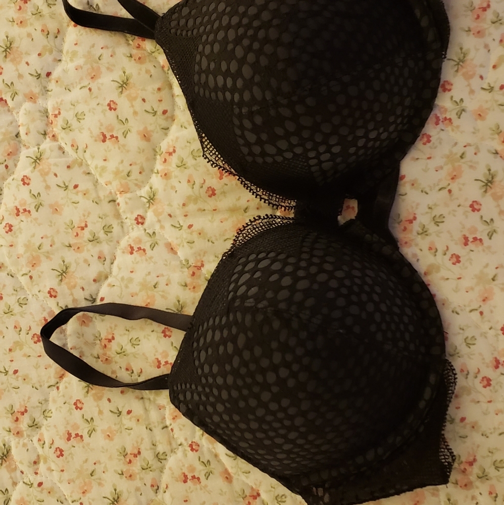 36B vs bombshell bra
